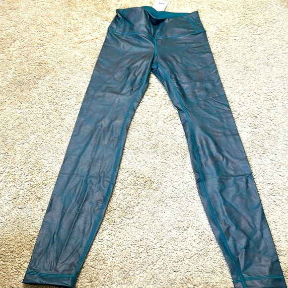 CRZ Yoga Faux Leather  Green Leggings Small NWT - Picture 1 of 6